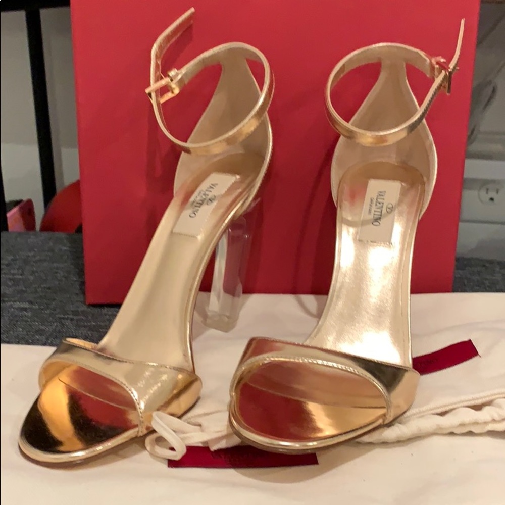 NIB. Valentino sandals with clear heel